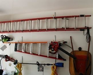 EXTENSION LADDER