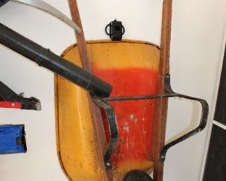WHEELBARROW