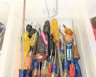 SCREWDRIVERS