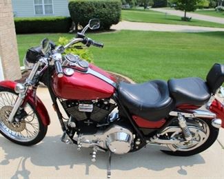 1999 FXR2 HARLEY DAVISON W/JUST OVER 21,000 MILES