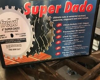 Super Dado Ultimate cuts in veneered playwood, melamine, chipboard and solid woods