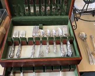 Rogers Silver Plate Set "Heritage"