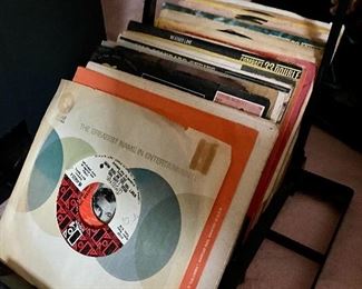 Vintage 45s and 78s for sale!