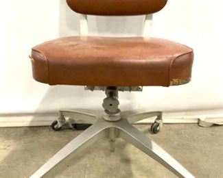 Computer Chair On Wheels W Leather Upholstery
