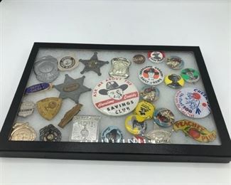 In this lot you will find sheriff badges and cowboy buttons. Cowboy pins feature Roy Rogers, Hopalong Cassidy, The Lone Ranger, Gene Autry and others. Box contains glass and measures 8” x 12”. https://ctbids.com/#!/description/share/955278