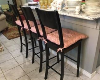 Set of 3 black barstools with cushions