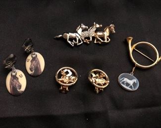 Horse Cameo in 14k Yellow Gold Setting 