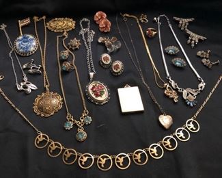 Vtg Jewelry, Some Signed