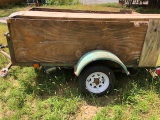Dump trailer $100