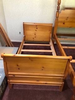Twin bed $25
