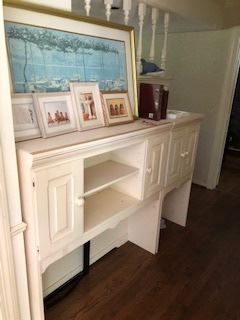 Cabinets - 2 pieces $25 pair