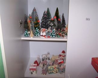 BOTTLE BRUSH CHRISTMAS TREES & SMALL HOUSES