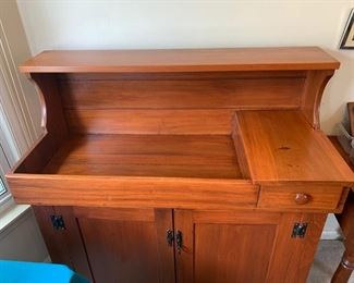 Amazing restored Antique Shaker Dry Sink in excellent condition... absolutely beautiful 1800s piece. Measures 42" wide, 45" tall and 19" deep