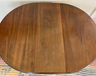 Antique turned gateleg table in excellent condition, such a cool piece! Measures 38" wide with both leaves open and only 11" wide with both leaves down. 29" deep and 30" tall