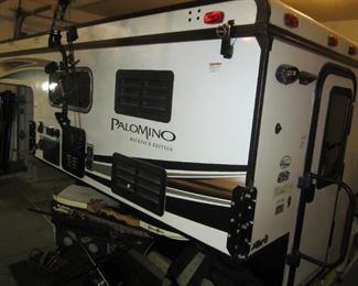 Palomino Truck Camper SS1200 Back Pack Edition.  Used only twice, excellent condition.