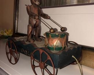 Antique toy in good working condition 