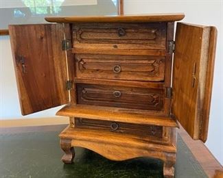 Miniature chest