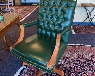 Green Desk Chair