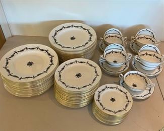 Royal Crown Derby "Silhouette"
