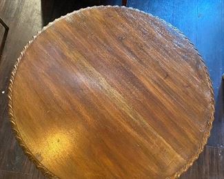 Tilt side table
2 of 3