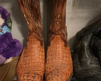 Alligator Boots size 8
