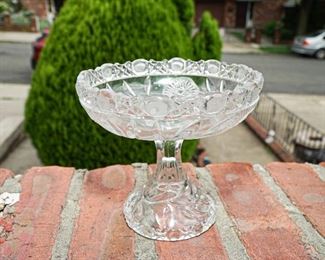 open crystal compote
