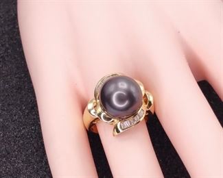 10mm Tahitian Pearl and Diamond Ring in 18k Gold
