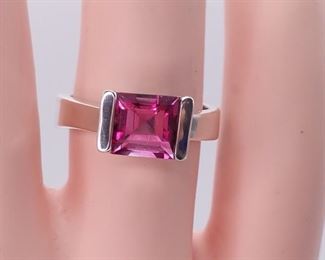 Mid Century Modern Pink Spinel Estate Ring
