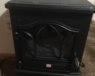 New Red Store Electric Heater                                                        S-212