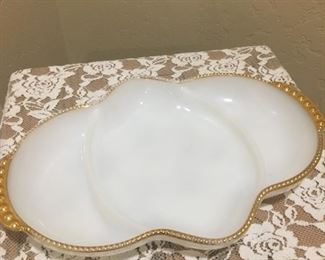 Anchor Hocking Fire-King Ovenware White Milk 3-Part Relish Plate 22K Gold 