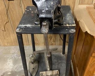 Heavy Duty Clamp with Stand