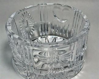 https://www.ebay.com/itm/114855401802 EL1005 WATERFORD CRYSTAL CYLINDRICAL BOWL 5.25 IN DIAMETER Buy-It-Now $49.99