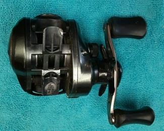 https://www.ebay.com/itm/114855384492 EL3004 USED METRIX QUANTUM ME100H BAITCASTER FISHING REEL Buy-It-Now $19.99