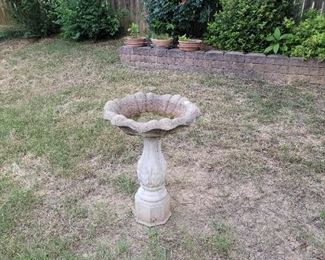 Bird bath