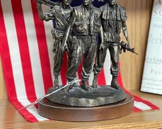 FRANKLIN MINT Vietnam Sculpture “Three Service Men” by Frederick Hart