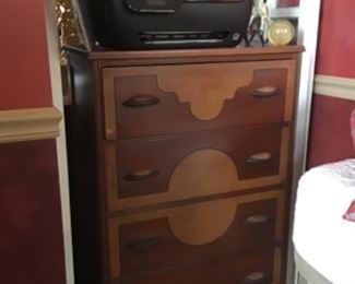 Nice small Vintage Chest of Drawers