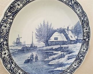 Delft Holland Charger