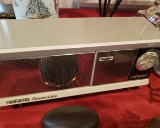 Cool Columbia Convertible Transistor Radio