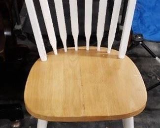 (1) Country House Style Spindle Back White Frame Butcher Block Seat Chair $35 