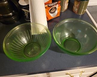 GREEN DEPERSION BOWLS