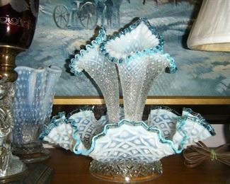 Aqua Crest Opalescent Epergne