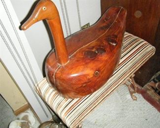 Very large redwood goose 