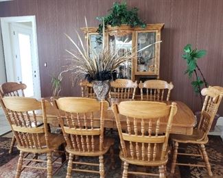 Lion Head Dining Table with 8 Chairs and Matching China Cabinet