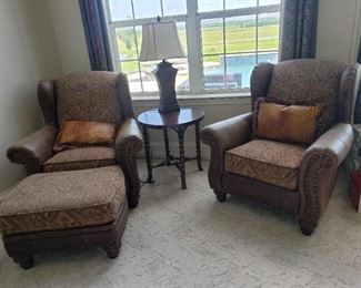 2 Matching Leather Chairs with Cayman Pillows