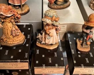 Anri - hand- carved figures