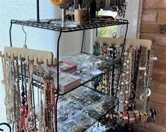 Huge selection of jewelry