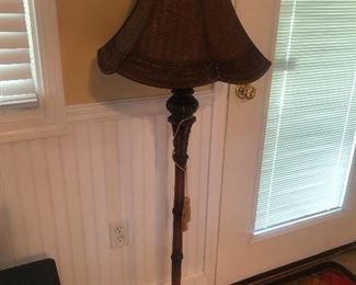 Floor lamp 