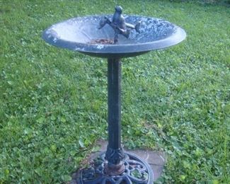 Metal bird bath