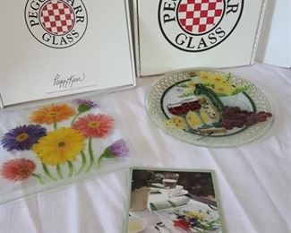 Peggy Karr Plates: Wine and Gerber Daisies