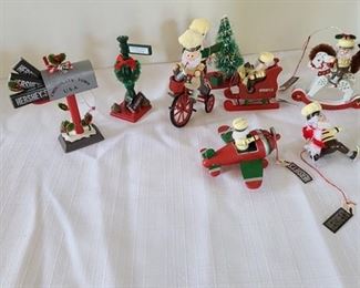 Hershey's Holiday Figures, total of eight
